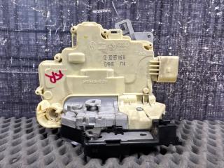 Замок двери передний правый Volkswagen Passat 2006 контрактная Замок двери передний правый Volkswagen Passat 2006