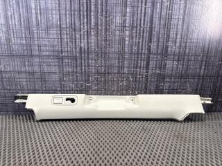 Обшивка салона правая AUDI Allroad 2004