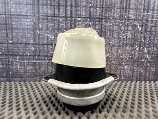 Подушка двигателя Volkswagen Touareg 2003