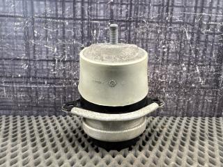 Подушка двигателя Volkswagen Touareg 2005