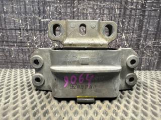 Подушка КПП AUDI A3 2004