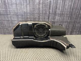 Сабвуфер AUDI Allroad 2002