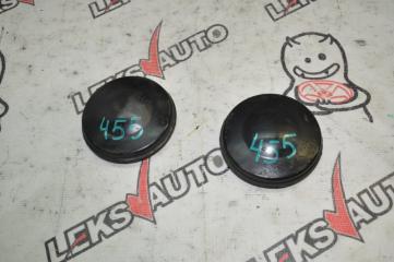 Крышки ступиц (парой) Toyota Surf 1996