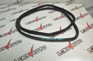 Уплотнитель багажника Toyota Cresta 2000