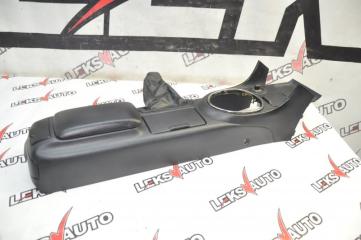 Бардачок между сиденьями Toyota Altezza 2001