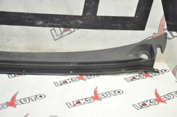 Жабо дворников Delica 2001 PE8W 4M40