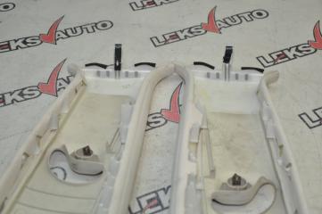 Пластик салона (парой) Toyota Celsior UCF30 3UZFE + Charger Пластик салона (парой) Toyota Celsior UCF30 3UZFE + Charger