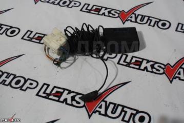 Фото запчасти блок электроники r-spec Toyota Celsior 1997 контрактная запчасть Запчасть блок электроники r-spec Toyota Celsior 1997