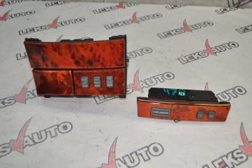 Консоли торпеды Toyota Celsior 2000