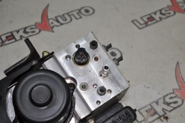 Блок abs Toyota Celsior UCF31 3UZ-FE Блок abs Toyota Celsior UCF31 3UZ-FE