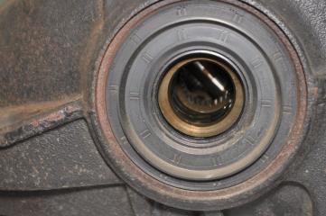 Редуктор задний (ГП 3.7) Crown 2005 GRS184 2GRFSE+Charger Tom`s