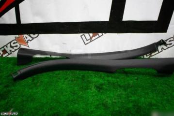 Запчасть пластик салона (парой) Nissan Fairlady Z 2003