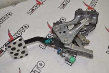 Педаль тормоза Lexus IS350 2010