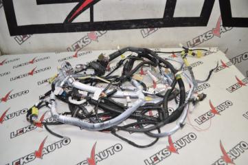 Коса левого порога Lexus IS350 2010