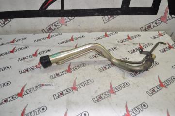 Горловина бензобака Toyota Crown Majesta 2002