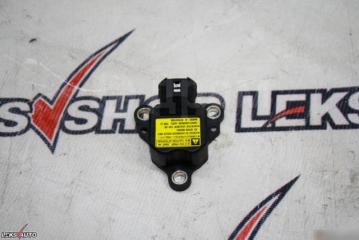 Фото запчасти блок электроники Toyota Aristo 2001 контрактная запчасть Запчасть блок электроники Toyota Aristo 2001