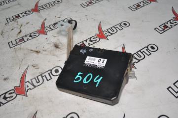 Блок управления abs Toyota Altezza 2000