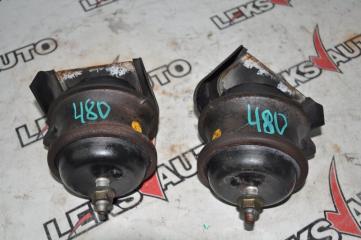 Подушки двигателя (парой) Nissan Fuga 2005