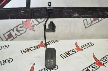 Педаль газа Toyota Altezza 2000