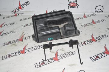 Крепление АКБ (комплект) Toyota Altezza Gita 2001