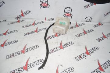 Бачок расширительный Toyota Altezza Gita 2002 контрактная Бачок расширительный Toyota Altezza Gita 2002