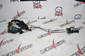 Ручка и замок двери задний левый Toyota Altezza Gita 2002 контрактная Ручка и замок двери задний левый Toyota Altezza Gita 2002