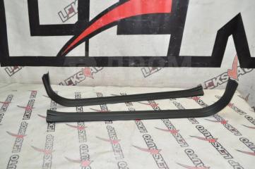 Запчасть порожки салона (парой) Toyota Aristo 2000