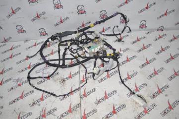 Коса правого порога Toyota Celsior 2002