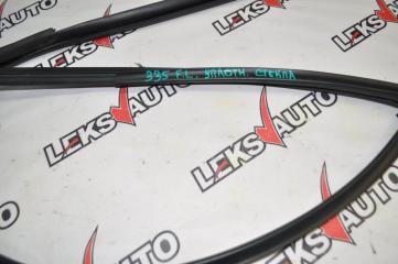 Уплотнитель стекла двери передний левый Airtrek 2003 CU2W 4G63T