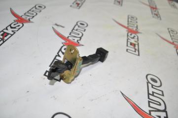 Ограничитель двери Airtrek 2003 CU2W 4G63T