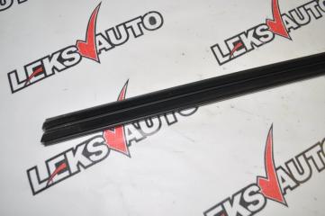 Молдинг стекла двери задний левый Airtrek 2003 CU2W 4G63T