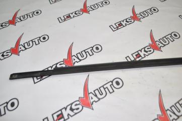 Молдинг стекла двери передний правый Airtrek 2003 CU2W 4G63T