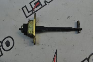 Ограничитель двери Toyota Hilux Surf 1994