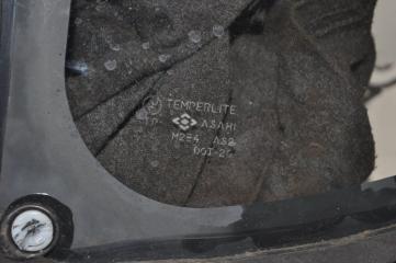 Стекло собачника заднее правое Isuzu VehiCross UGS25DW 6VD1