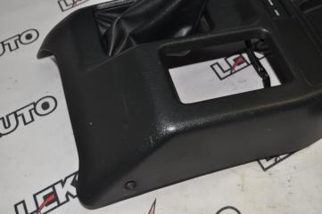 Бардачок между сиденьями VehiCross 1998 UGS25DW 6VD1