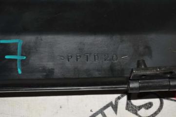 Бардачок (пассажирский) VehiCross 1998 UGS25DW 6VD1