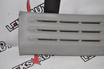 Пластик багажника VehiCross 1998 UGS25DW 6VD1