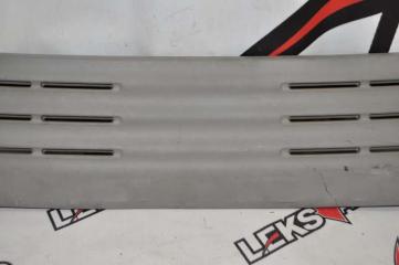 Пластик багажника Isuzu VehiCross UGS25DW 6VD1