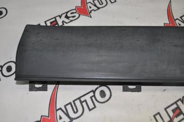 Накладки на пороги (парой) VehiCross 1998 UGS25DW 6VD1