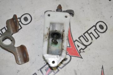 Ручник VehiCross 1998 UGS25DW 6VD1