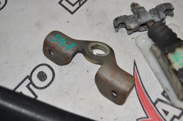 Ручник VehiCross 1998 UGS25DW 6VD1