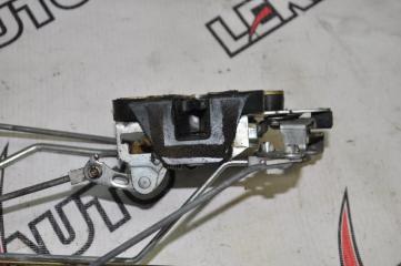 Замок правой двери VehiCross 1998 UGS25DW 6VD1