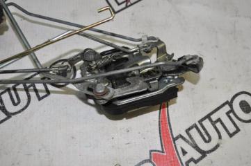 Замок правой двери VehiCross 1998 UGS25DW 6VD1