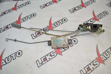 Замок левой двери VehiCross 1998 UGS25DW 6VD1