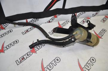 Бачок ГУР-а (в сборе) VehiCross 1998 UGS25DW 6VD1