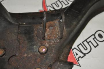 Рычаги передние (парой) VehiCross 1998 UGS25DW 6VD1