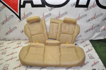Сиденья задний ряд (комплект) задние Nissan Stagea 2001
