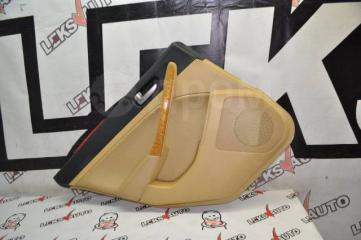 Обшивка двери задняя левая Nissan Stagea 2001