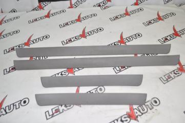 Запчасть порожки салона (комплект) Toyota Hilux Surf -