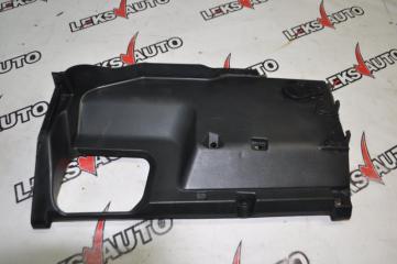 Запчасть пластик салона Toyota Hilux Surf -